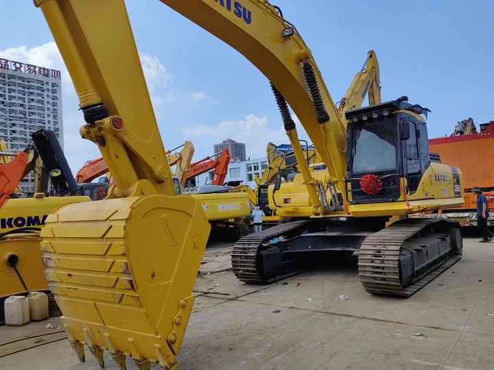 Second Hand Japan Komatsu Excavator PC350-7 Used Highly Competitive Crawler Excavator PC360-7 PC400-7 in Good Condition - Гусеничний екскаватор: фото 5 Second Hand Japan Komatsu Excavator PC350-7 Used Highly Competitive Crawler Excavator PC360-7 PC400-7 in Good Condition - Гусеничний екскаватор: фото 5