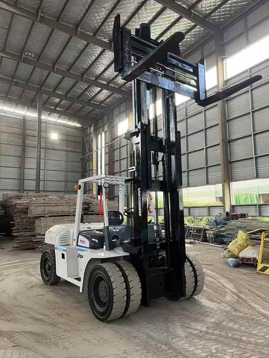 TCM 100 Diesel Forklift 10 Ton | Heavy-Duty Industrial Forklift | Warehouse/Construction Equipment - Дизельний навантажувач: фото 2 TCM 100 Diesel Forklift 10 Ton | Heavy-Duty Industrial Forklift | Warehouse/Construction Equipment - Дизельний навантажувач: фото 2