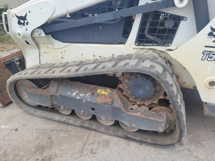 Used Bob Cat Bob Cat T590 Used Skid Steer Wheel Loader Multifunctional Track Loaders Bobcat - Міні-навантажувач: фото 5 Used Bob Cat Bob Cat T590 Used Skid Steer Wheel Loader Multifunctional Track Loaders Bobcat - Міні-навантажувач: фото 5