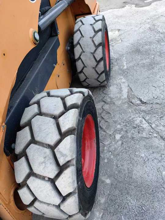 Used CASE 250 Skid Stree Loader Second Hand Machine Popular Brand case Hydraulic Machinery - Міні-навантажувач: фото 4 Used CASE 250 Skid Stree Loader Second Hand Machine Popular Brand case Hydraulic Machinery - Міні-навантажувач: фото 4