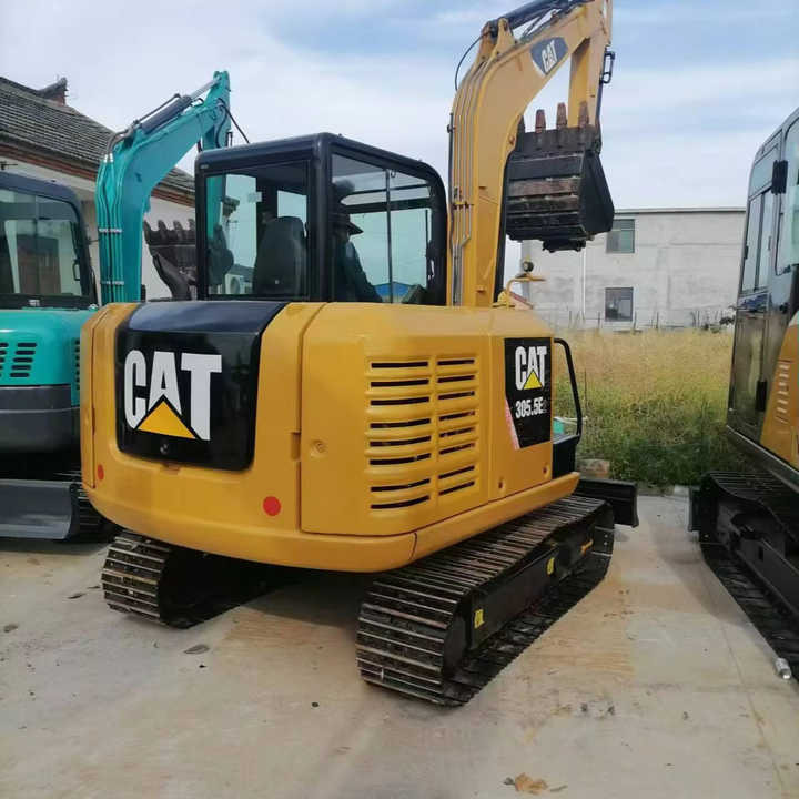 Used CAT 305.5E 5T Second Hand Japan Original MINI Excavator Mining Construction Excavators Hot Sale 306 307 308 Small Mini 6t - Міні-екскаватор: фото 1 Used CAT 305.5E 5T Second Hand Japan Original MINI Excavator Mining Construction Excavators Hot Sale 306 307 308 Small Mini 6t - Міні-екскаватор: фото 1