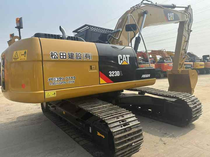 Екскаватор Used Cat323D Model Excavator Second Hand Machine Popular Brand Japan Cat Hydraulic Machinery [ Copy ]: фото 6