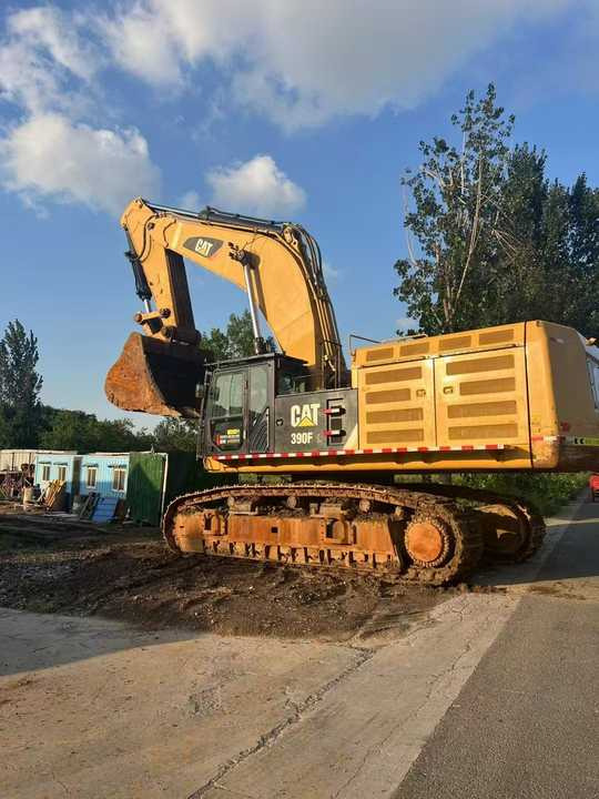 Used Caterpillar 390F Hydraulic Excavator Large Heavy Construction Machinery Cat390F Excavator in Very Good Condition for Sale - Гусеничний екскаватор: фото 3 Used Caterpillar 390F Hydraulic Excavator Large Heavy Construction Machinery Cat390F Excavator in Very Good Condition for Sale - Гусеничний екскаватор: фото 3