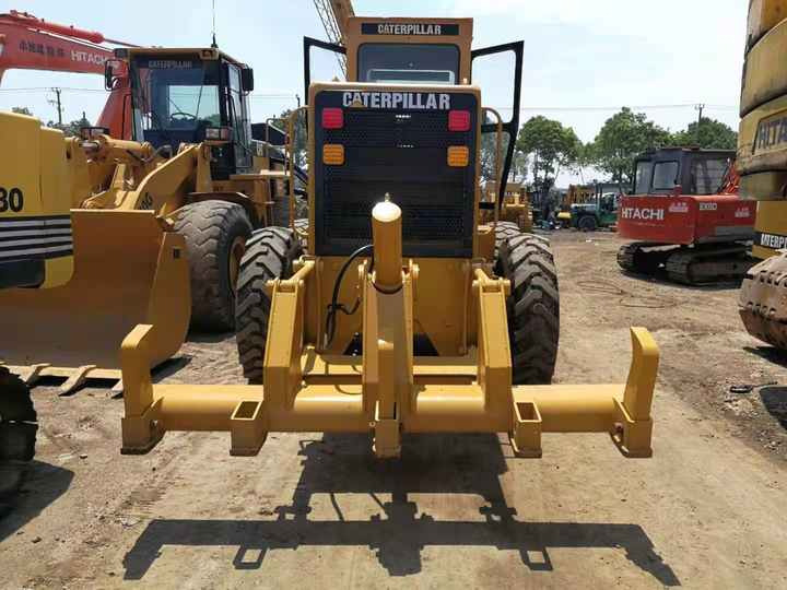 Used Caterpillar CAT 140k Land Road Motor Grader CAT140k Used Grader Cheap Price for Sale - Грейдер: фото 5 Used Caterpillar CAT 140k Land Road Motor Grader CAT140k Used Grader Cheap Price for Sale - Грейдер: фото 5