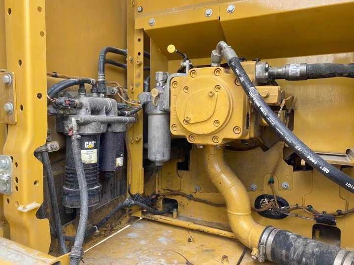 Used Digger CAT 320 Construction Machinery Construction Digger Used CAT 320 Cheap Excavator - Гусеничний екскаватор: фото 4 Used Digger CAT 320 Construction Machinery Construction Digger Used CAT 320 Cheap Excavator - Гусеничний екскаватор: фото 4