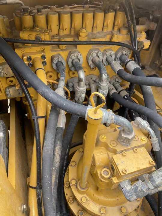 Used Digger CAT 320 Construction Machinery Construction Digger Used CAT 320 Cheap Excavator - Гусеничний екскаватор: фото 3 Used Digger CAT 320 Construction Machinery Construction Digger Used CAT 320 Cheap Excavator - Гусеничний екскаватор: фото 3