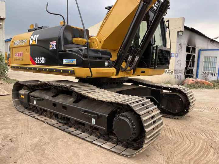 Used Digger CAT 325DL Construction Machinery Construction Digger Used CAT 325DL Cheap Excavator - Гусеничний екскаватор: фото 4 Used Digger CAT 325DL Construction Machinery Construction Digger Used CAT 325DL Cheap Excavator - Гусеничний екскаватор: фото 4