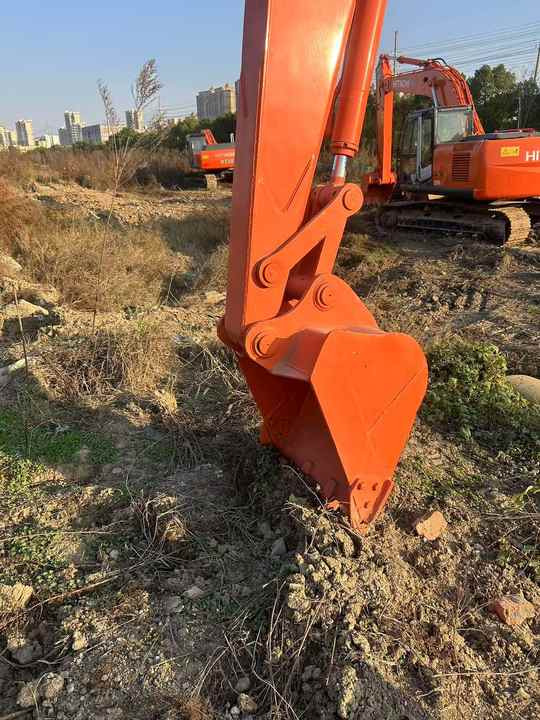 Used HITACHI ZX70 Model Mini Excavator Second Hand Machine Popular Brand Japan Hitachi Hydraulic Machinery - Екскаватор: фото 3 Used HITACHI ZX70 Model Mini Excavator Second Hand Machine Popular Brand Japan Hitachi Hydraulic Machinery - Екскаватор: фото 3