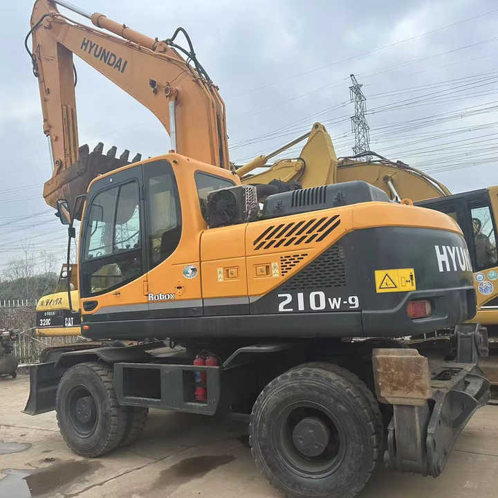 Used Hyundai Korea Hydraulic Excavator Hyundai 210-9 Excavator Excellent Condition 21 Ton Used Excavator for Sale - Екскаватор: фото 1 Used Hyundai Korea Hydraulic Excavator Hyundai 210-9 Excavator Excellent Condition 21 Ton Used Excavator for Sale - Екскаватор: фото 1