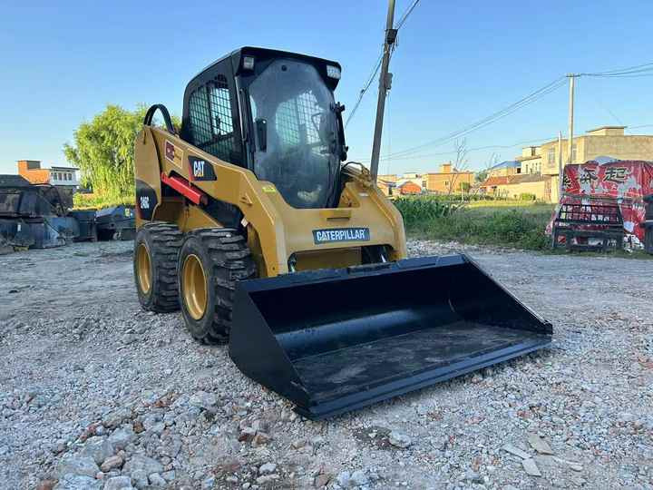 Used Original Caterpillar 246c Skid Steer Loader for Sale Used Cat226b 246c 246d Skid Steer Loader - Міні-навантажувач: фото 2 Used Original Caterpillar 246c Skid Steer Loader for Sale Used Cat226b 246c 246d Skid Steer Loader - Міні-навантажувач: фото 2