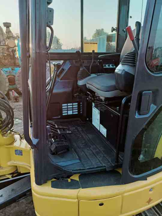 Used Original komatsu Mini Excavator Pc35MR-2 on Hot Sale komatsu Pc35 3 Tons Mini Excavator in Stock - Екскаватор: фото 2 Used Original komatsu Mini Excavator Pc35MR-2 on Hot Sale komatsu Pc35 3 Tons Mini Excavator in Stock - Екскаватор: фото 2