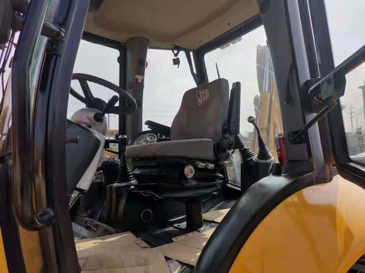Used Small Bakchoe Loader JCB 4CX Towable Backhoe/3cx 4cx Jcb Backhoe Loader for Sale - Екскаватор-навантажувач: фото 5 Used Small Bakchoe Loader JCB 4CX Towable Backhoe/3cx 4cx Jcb Backhoe Loader for Sale - Екскаватор-навантажувач: фото 5
