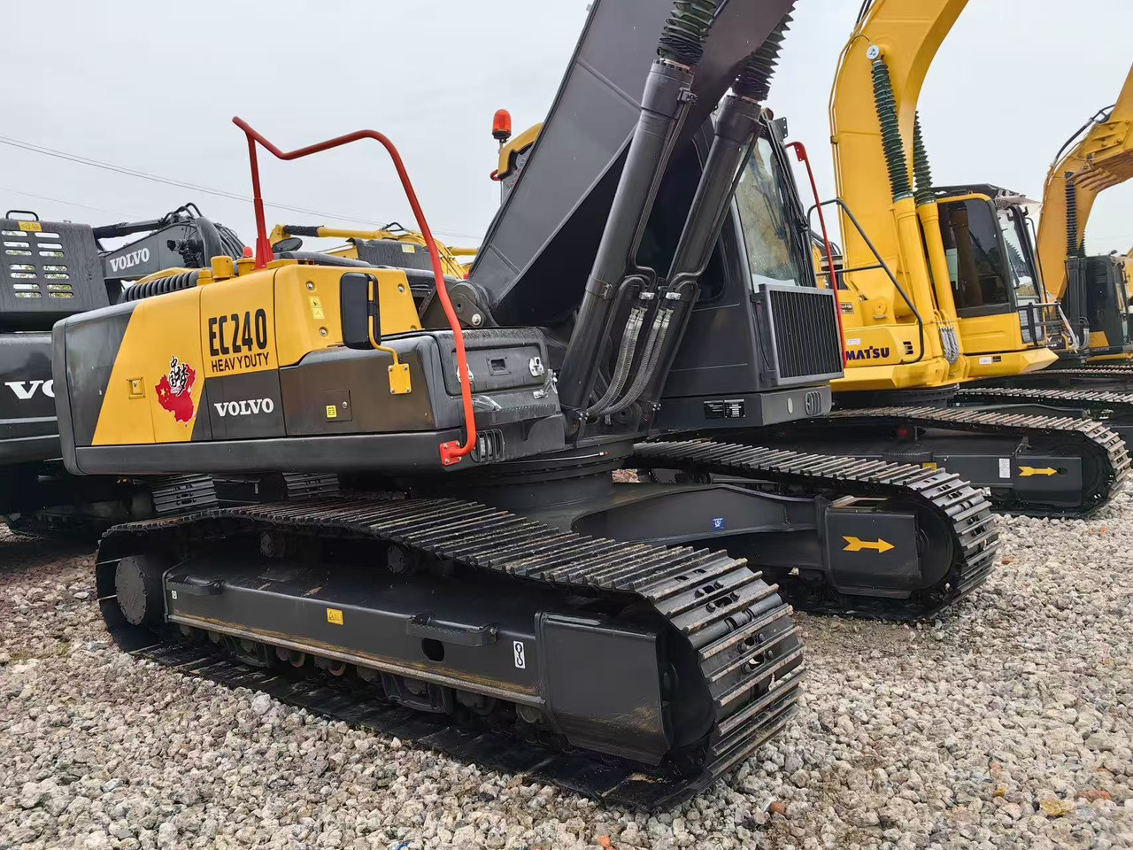 Volvo ec240 - Гусеничний екскаватор: фото 3 Volvo ec240 - Гусеничний екскаватор: фото 3