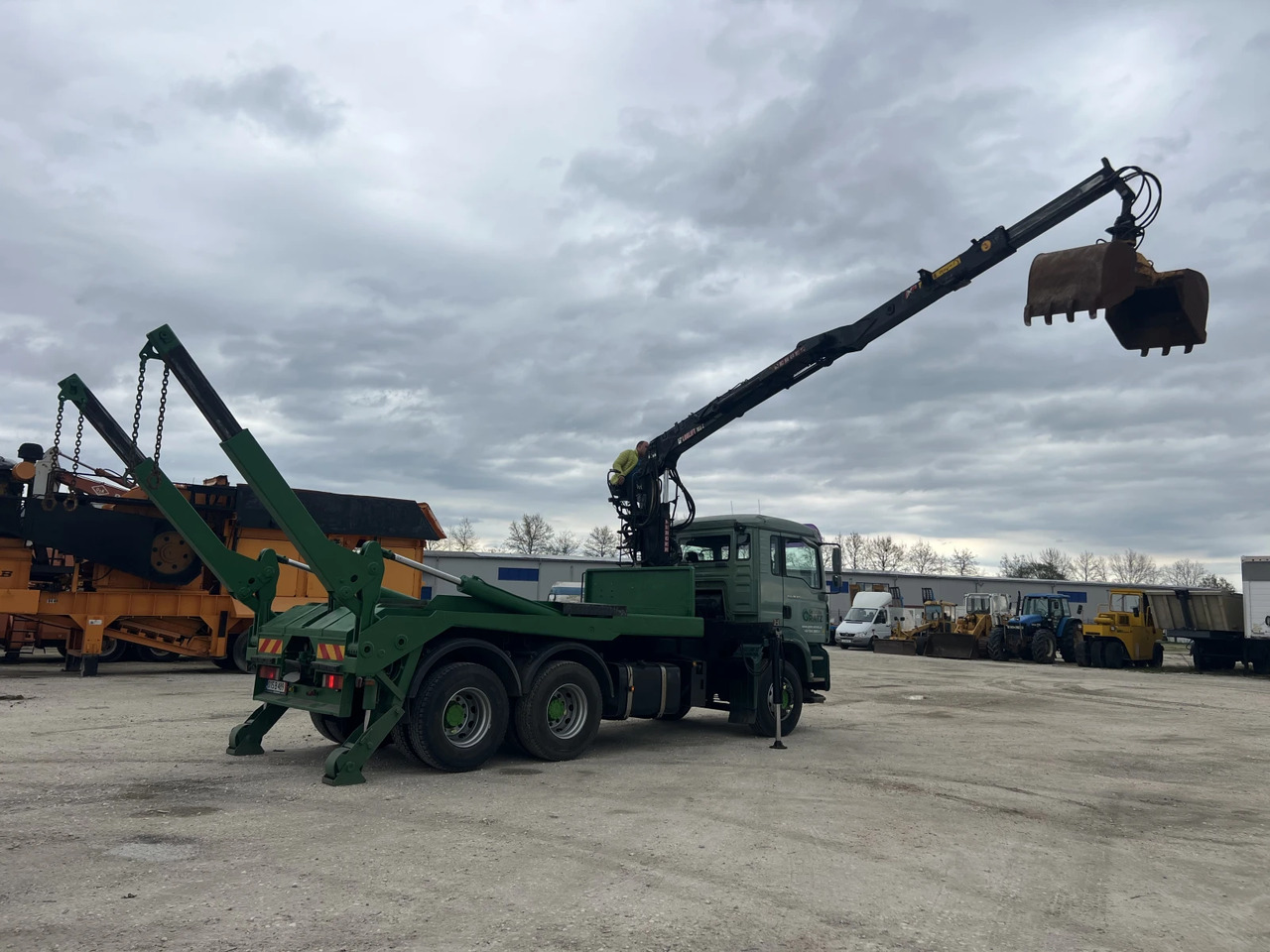Man Tga 6х4, Кран-Z, Мултилифт - Скіповий навантажувач вантажівка, Вантажівка з маніпулятором: фото 3 Man Tga 6х4, Кран-Z, Мултилифт - Скіповий навантажувач вантажівка, Вантажівка з маніпулятором: фото 3
