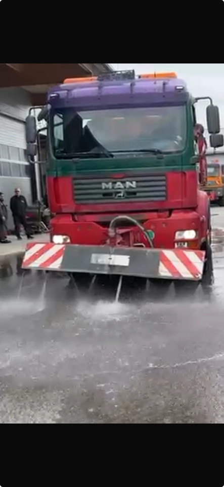 Man Tga За миене на Улици, Нов внос , - Вантажівка цистерна: фото 2 Man Tga За миене на Улици, Нов внос , - Вантажівка цистерна: фото 2