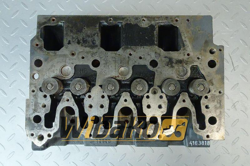 Cylinder head Deutz 4163818 - Головка блоку в категорії Будівельна техніка: фото 1 Cylinder head Deutz 4163818 - Головка блоку в категорії Будівельна техніка: фото 1