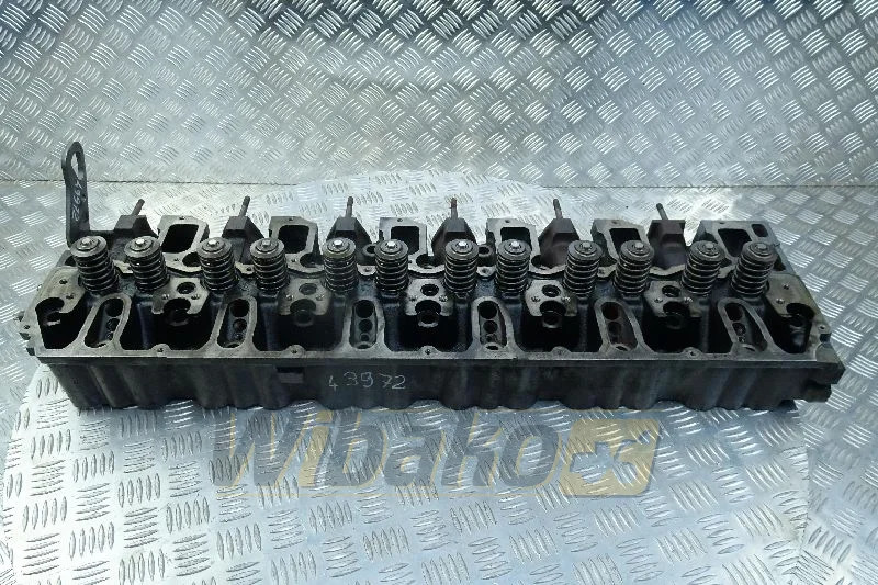 Deutz 04258234 - Головка блоку в категорії Будівельна техніка: фото 1 Deutz 04258234 - Головка блоку в категорії Будівельна техніка: фото 1
