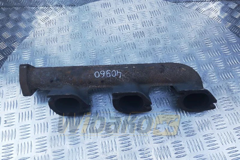 Deutz BF6M1015C K0330315EA - Випускний колектор в категорії Будівельна техніка: фото 1 Deutz BF6M1015C K0330315EA - Випускний колектор в категорії Будівельна техніка: фото 1