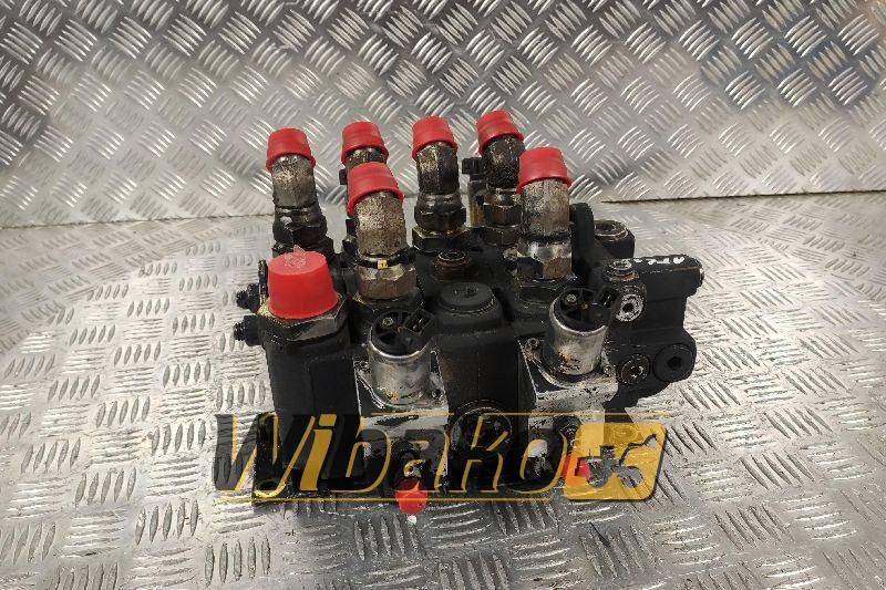 Distributor Parker F130CF02-SE30-001A 3222315521 - Гідравлічний клапан в категорії Будівельна техніка: фото 2 Distributor Parker F130CF02-SE30-001A 3222315521 - Гідравлічний клапан в категорії Будівельна техніка: фото 2