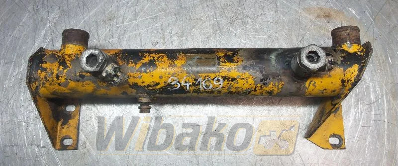 Hanomag NN - Масляний радіатор в категорії Будівельна техніка: фото 1 Hanomag NN - Масляний радіатор в категорії Будівельна техніка: фото 1