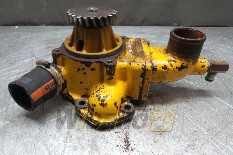 Komatsu 6151-61-1111 - Насос для води: фото 1 Komatsu 6151-61-1111 - Насос для води: фото 1