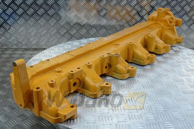 Liebherr 10147789 - Впускний колектор в категорії Будівельна техніка: фото 1 Liebherr 10147789 - Впускний колектор в категорії Будівельна техніка: фото 1