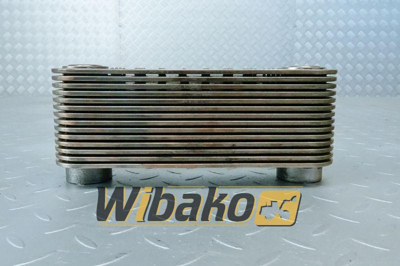 Oil cooler for engine Deutz BF6M1013 04209931 - Масляний радіатор в категорії Будівельна техніка: фото 1 Oil cooler for engine Deutz BF6M1013 04209931 - Масляний радіатор в категорії Будівельна техніка: фото 1