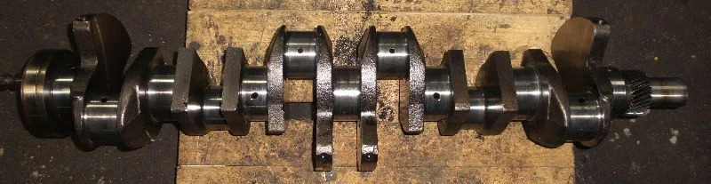 Volvo TD100 G92 - Колінчастий вал в категорії Будівельна техніка: фото 1 Volvo TD100 G92 - Колінчастий вал в категорії Будівельна техніка: фото 1