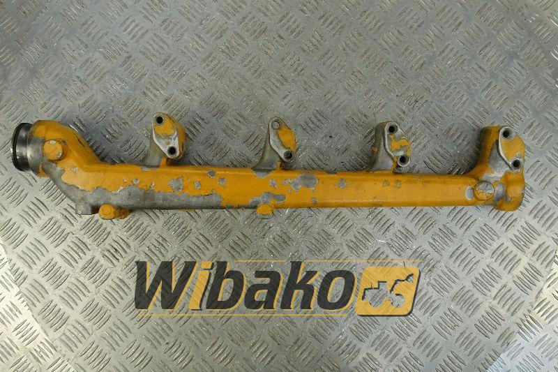 Water mainfold Liebherr 3020399 - Впускний колектор в категорії Будівельна техніка: фото 1 Water mainfold Liebherr 3020399 - Впускний колектор в категорії Будівельна техніка: фото 1