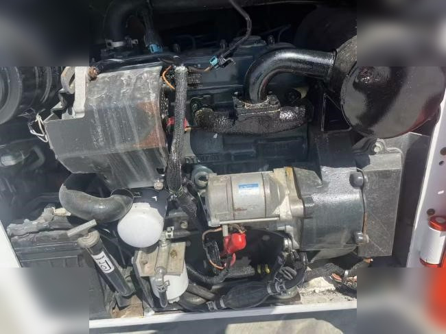 BOBCAT S70 - Міні-навантажувач: фото 2 BOBCAT S70 - Міні-навантажувач: фото 2