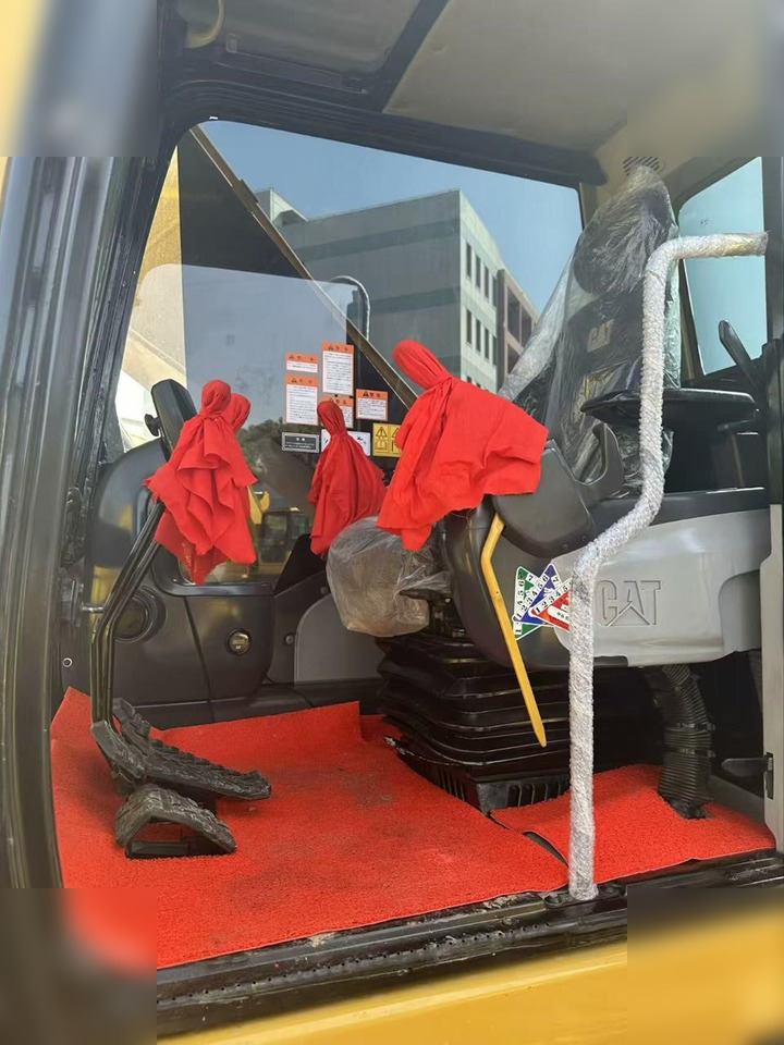 Гусеничний екскаватор CATERPILLAR 320D2L: фото 16