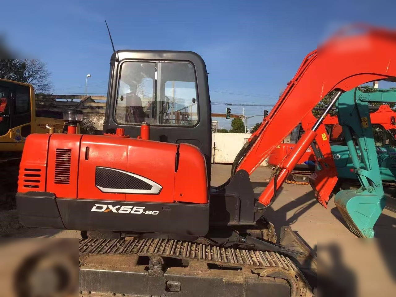 DOOSAN DH55-V - Міні-екскаватор: фото 2 DOOSAN DH55-V - Міні-екскаватор: фото 2