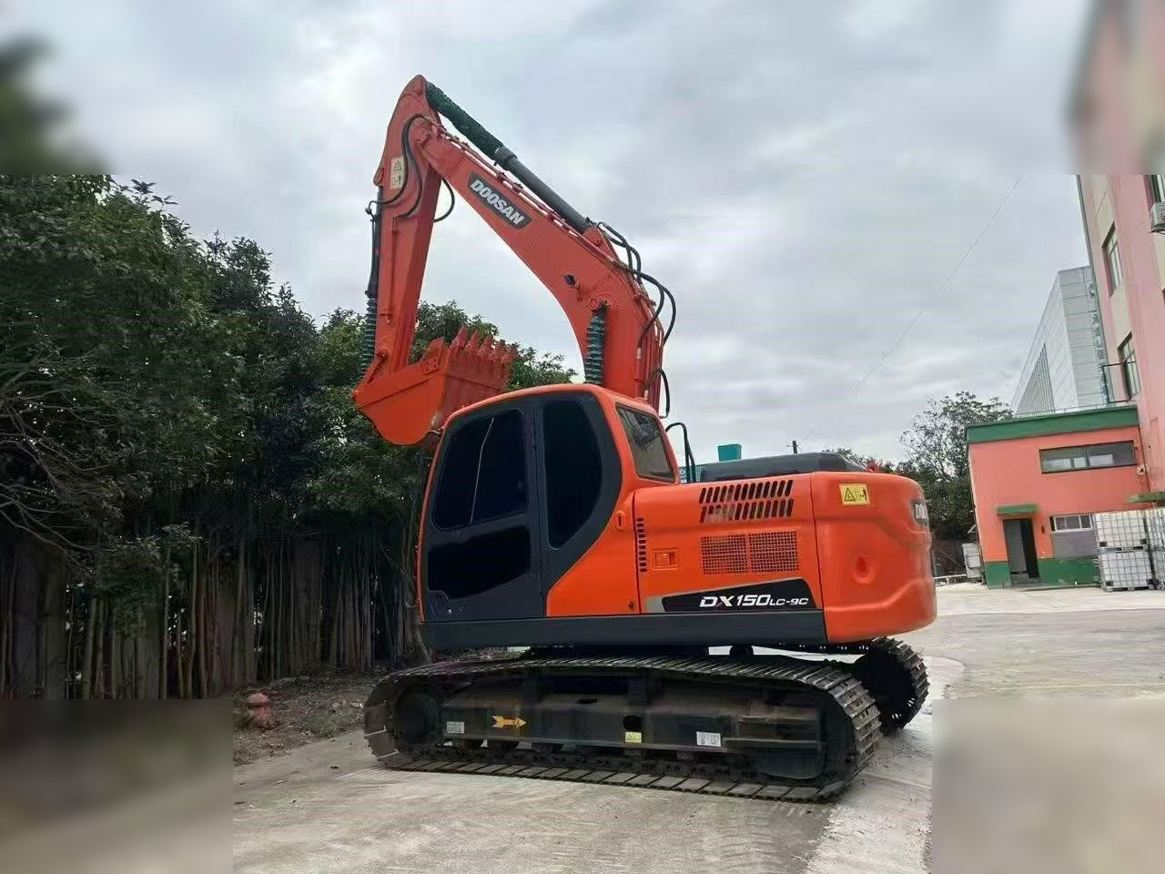 DOOSAN DX150W-9C - Гусеничний екскаватор: фото 4 DOOSAN DX150W-9C - Гусеничний екскаватор: фото 4
