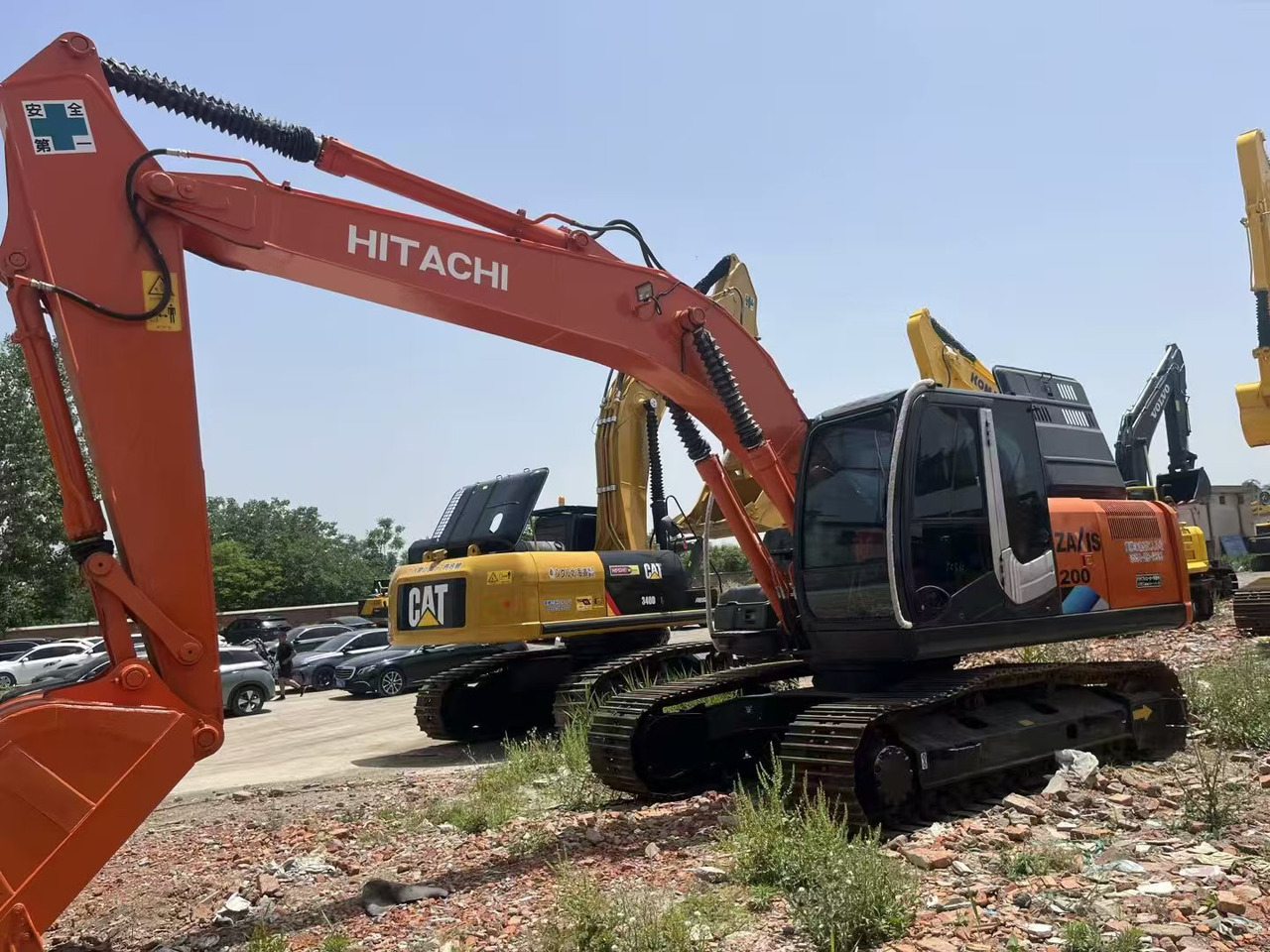 HITACHI ZX200 - Гусеничний екскаватор: фото 4 HITACHI ZX200 - Гусеничний екскаватор: фото 4