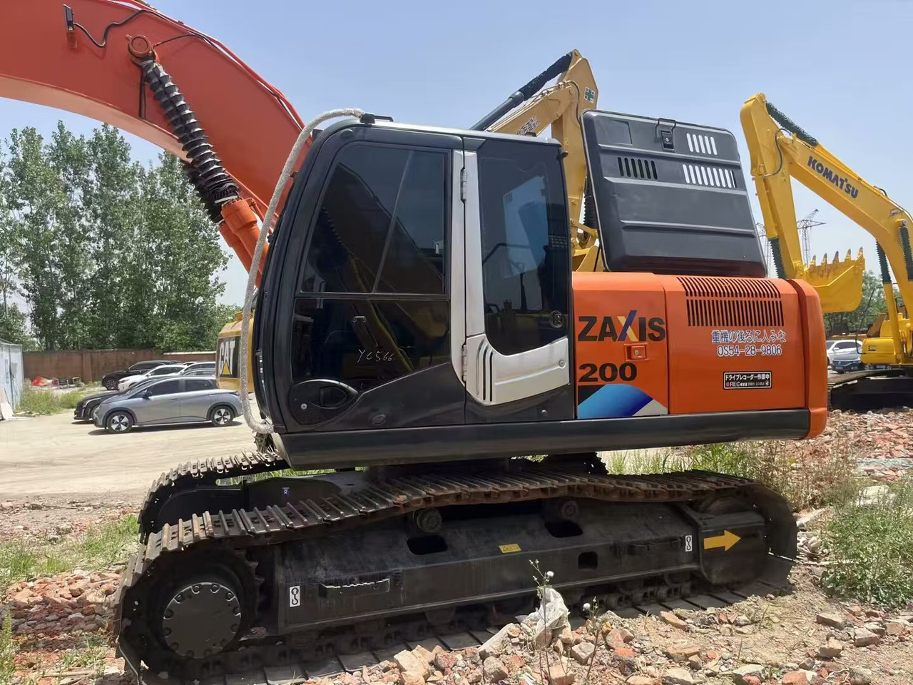 HITACHI ZX200 - Гусеничний екскаватор: фото 4 HITACHI ZX200 - Гусеничний екскаватор: фото 4