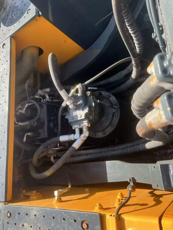 HYUNDAI R305-9 - Гусеничний екскаватор: фото 4 HYUNDAI R305-9 - Гусеничний екскаватор: фото 4