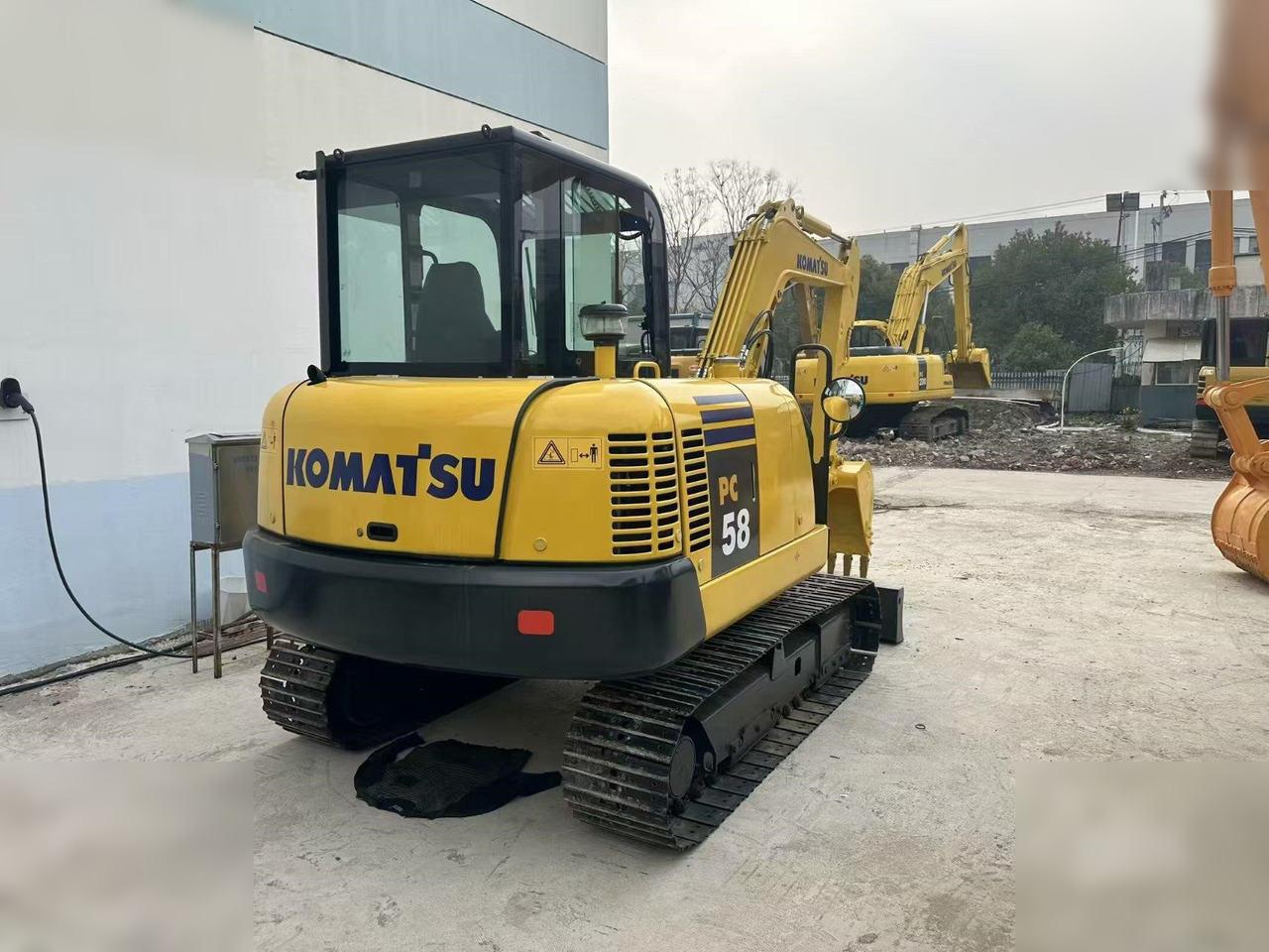 KOMATSU PC56-7 - Міні-екскаватор: фото 1 KOMATSU PC56-7 - Міні-екскаватор: фото 1