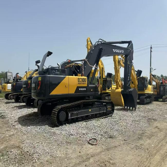 Volvo EC300 - Гусеничний екскаватор: фото 2 Volvo EC300 - Гусеничний екскаватор: фото 2