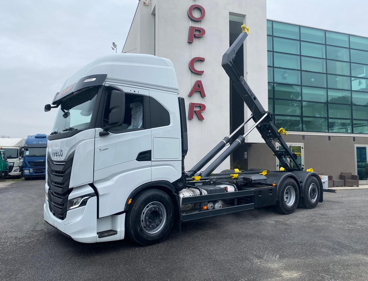 IVECO S-WAY AS260S48 - Гаковий мультиліфт вантажівка: фото 1 IVECO S-WAY AS260S48 - Гаковий мультиліфт вантажівка: фото 1