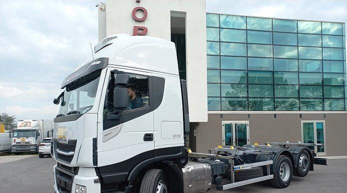 IVECO STRALIS AS260S48 A TELAIO FULL PNEUMATIC - Контейнеровоз/ Змінний кузов вантажівка: фото 3 IVECO STRALIS AS260S48 A TELAIO FULL PNEUMATIC - Контейнеровоз/ Змінний кузов вантажівка: фото 3