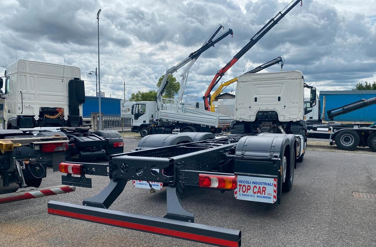 MERCEDES ANTOS 25.40 MOTRICE 3 ASSI TELAIO - Вантажівка шасі: фото 4 MERCEDES ANTOS 25.40 MOTRICE 3 ASSI TELAIO - Вантажівка шасі: фото 4