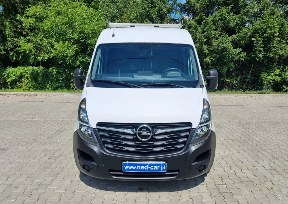 Суцільнометалевий фургон Opel Movano: фото 9