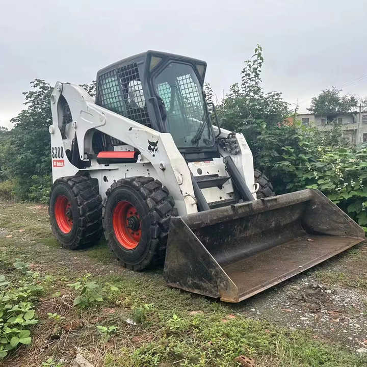 BOBCAT Brand Skid Loader S300 Used Machine Hot Sale - Колісний навантажувач: фото 1 BOBCAT Brand Skid Loader S300 Used Machine Hot Sale - Колісний навантажувач: фото 1