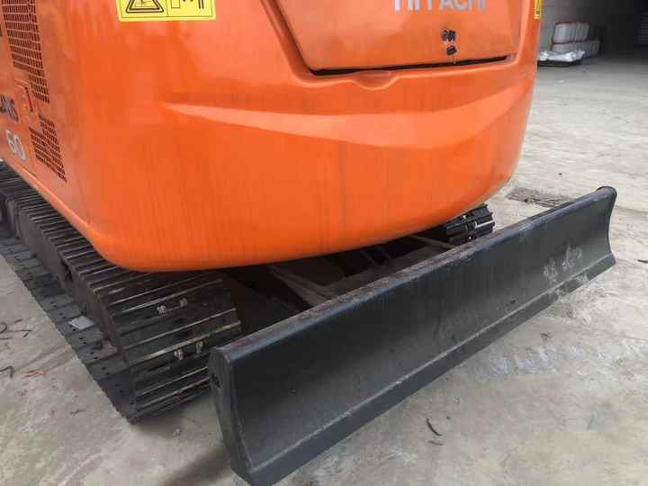 Cheap Price Hitachi ZX60 Used Excavator for Sale Used 6 Tons Hitachi Mini Excavator with Good Performance - Екскаватор: фото 3 Cheap Price Hitachi ZX60 Used Excavator for Sale Used 6 Tons Hitachi Mini Excavator with Good Performance - Екскаватор: фото 3