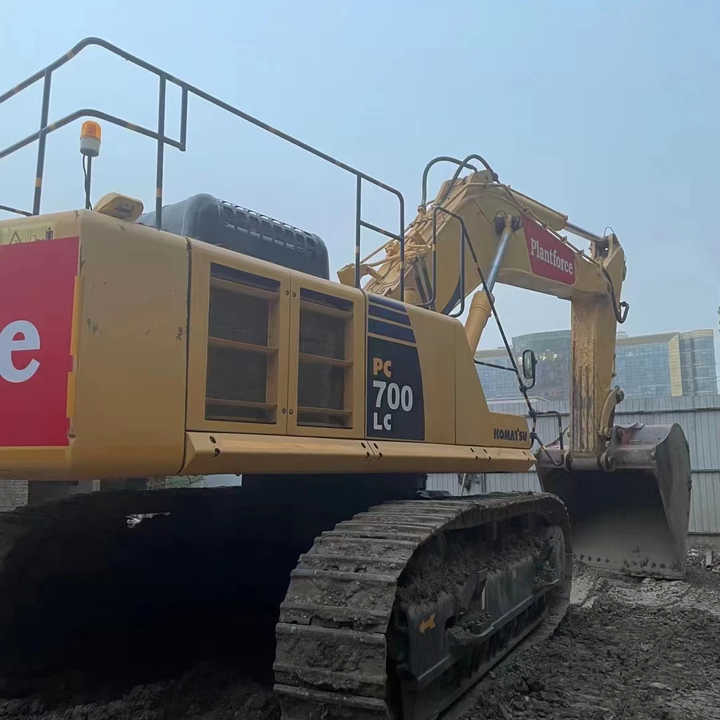 Good Condition Used Komatsu700 Komastu Pc700 Excavator Machine for Cheap Price Hot Sale in China - Гусеничний екскаватор: фото 5 Good Condition Used Komatsu700 Komastu Pc700 Excavator Machine for Cheap Price Hot Sale in China - Гусеничний екскаватор: фото 5