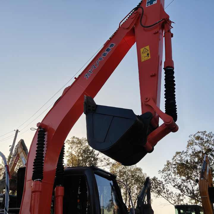 HITACHI ZX130 , Original Japan Surplus Hitachi ZX130 for Sale - Гусеничний екскаватор: фото 3 HITACHI ZX130 , Original Japan Surplus Hitachi ZX130 for Sale - Гусеничний екскаватор: фото 3