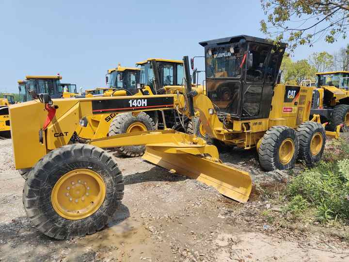 New Stock Cat 140h Motor Grader Used Caterpillar 140k 140 Motor Grader for Sale - Грейдер: фото 4 New Stock Cat 140h Motor Grader Used Caterpillar 140k 140 Motor Grader for Sale - Грейдер: фото 4