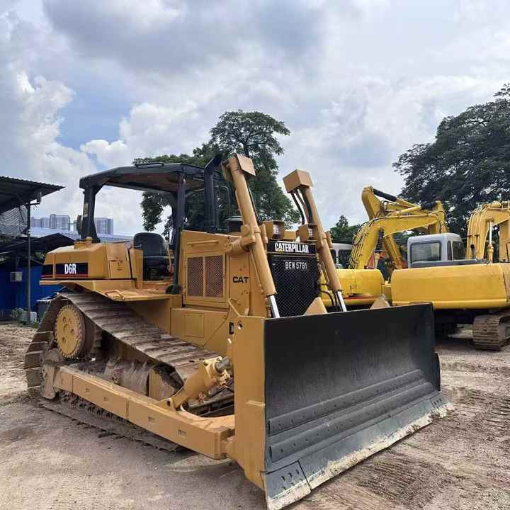 Original Caterpillar D6r Bulldozer Used Caterpillar D5 D6 D7 Bulldozer on Sale High Quality Caterpillar D6r Bulldozer - Бульдозер: фото 4 Original Caterpillar D6r Bulldozer Used Caterpillar D5 D6 D7 Bulldozer on Sale High Quality Caterpillar D6r Bulldozer - Бульдозер: фото 4