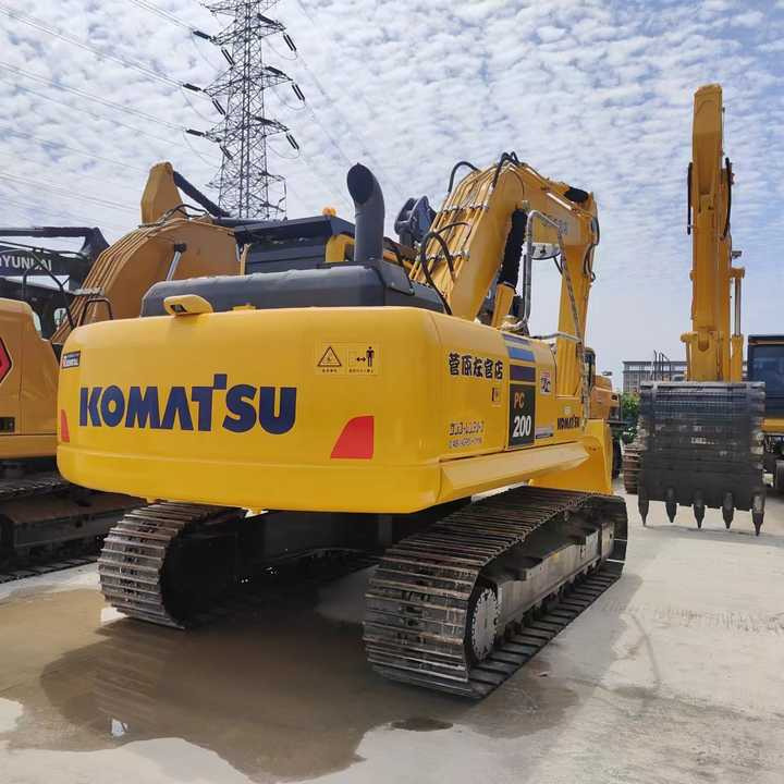 PC200-8 Low Working Hour Second Hand 20 Ton Excavator Komatsu Pc200-8 Crawler Excavator Used Komatsu Excavator PC200-8N1 - Екскаватор: фото 1 PC200-8 Low Working Hour Second Hand 20 Ton Excavator Komatsu Pc200-8 Crawler Excavator Used Komatsu Excavator PC200-8N1 - Екскаватор: фото 1