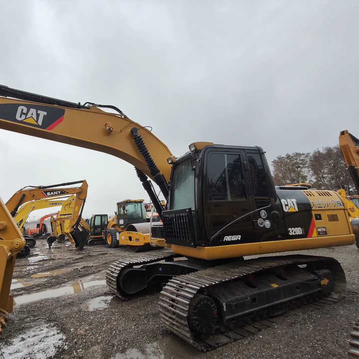 Reasonable Price Japan Original 330d2 Caterpillar Excavator CAT USED 329D2 320D2 325D 315D Excavator - Гусеничний екскаватор: фото 3 Reasonable Price Japan Original 330d2 Caterpillar Excavator CAT USED 329D2 320D2 325D 315D Excavator - Гусеничний екскаватор: фото 3